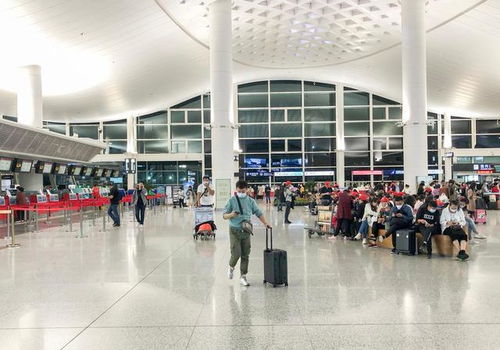 杭州旅游最大的麻煩,就在于城市機場,外地游客抱怨很不方便