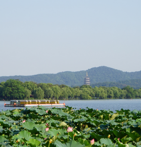 亞泰國際旅行社-上海、蘇州、杭州、無錫、南京+烏鎮雙飛6日游(烏鎮+南潯雙古鎮;升級1晚烏鎮外住宿)